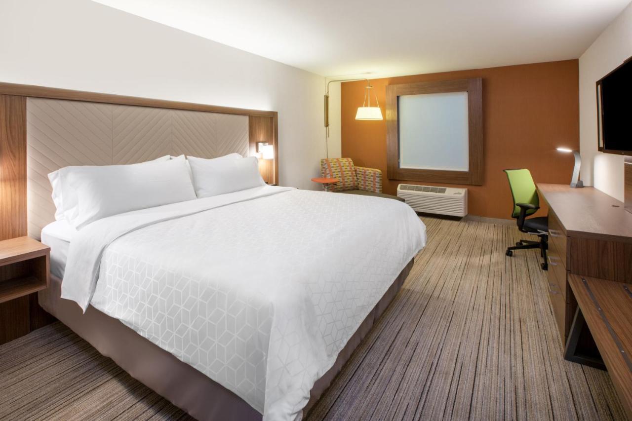 Holiday Inn Express - Blair By Ihg מראה חיצוני תמונה
